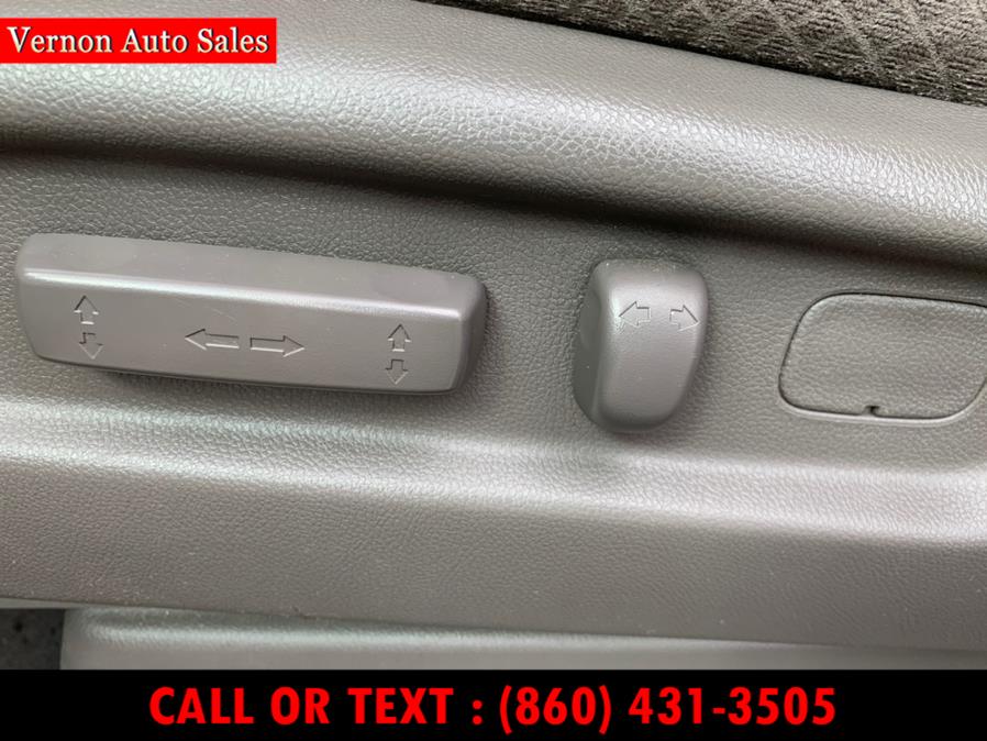 2015 Honda Odyssey 5dr LX, available for sale in Manchester, Connecticut | Vernon Auto Sale & Service. Manchester, Connecticut 2015 Honda Odyssey 5dr LX, available for sale in Manchester, Connecticut | Vernon Auto Sale & Service. Manchester, Connecticut