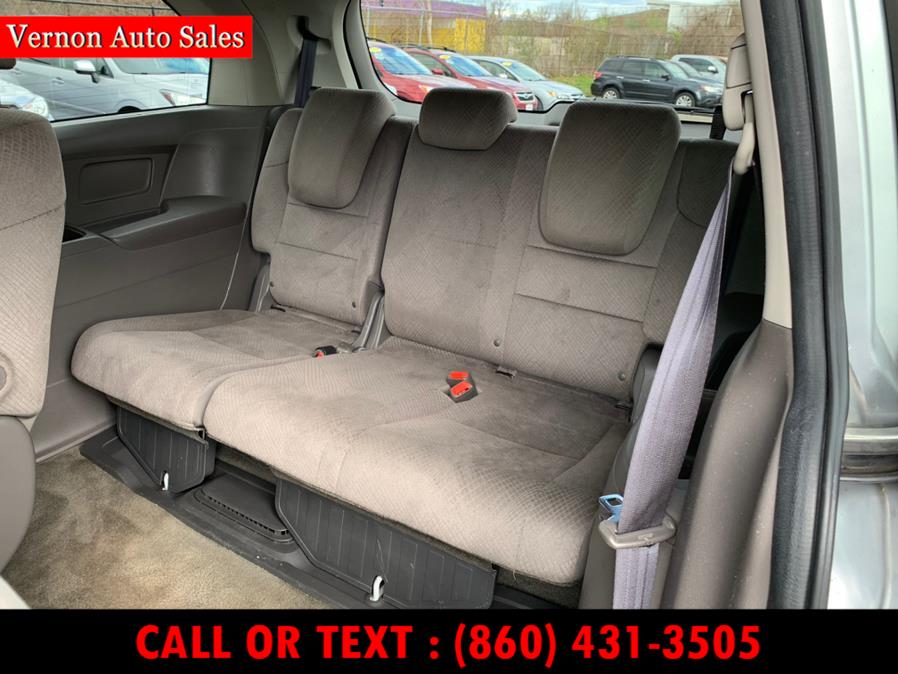 2015 Honda Odyssey 5dr LX, available for sale in Manchester, Connecticut | Vernon Auto Sale & Service. Manchester, Connecticut 2015 Honda Odyssey 5dr LX, available for sale in Manchester, Connecticut | Vernon Auto Sale & Service. Manchester, Connecticut