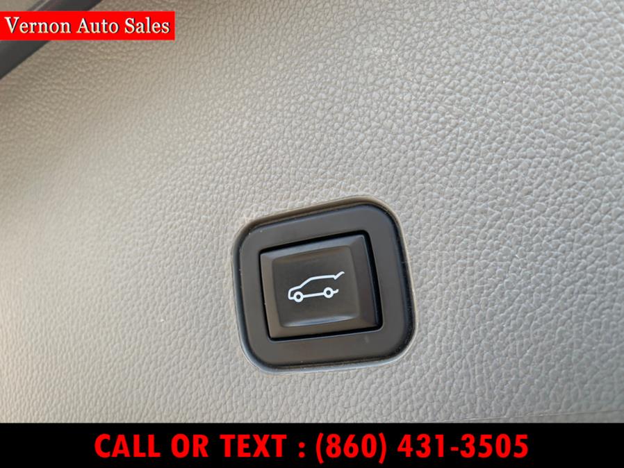 2012 Cadillac SRX AWD 4dr Luxury Collection, available for sale in Manchester, Connecticut | Vernon Auto Sale & Service. Manchester, Connecticut 2012 Cadillac SRX AWD 4dr Luxury Collection, available for sale in Manchester, Connecticut | Vernon Auto Sale & Service. Manchester, Connecticut