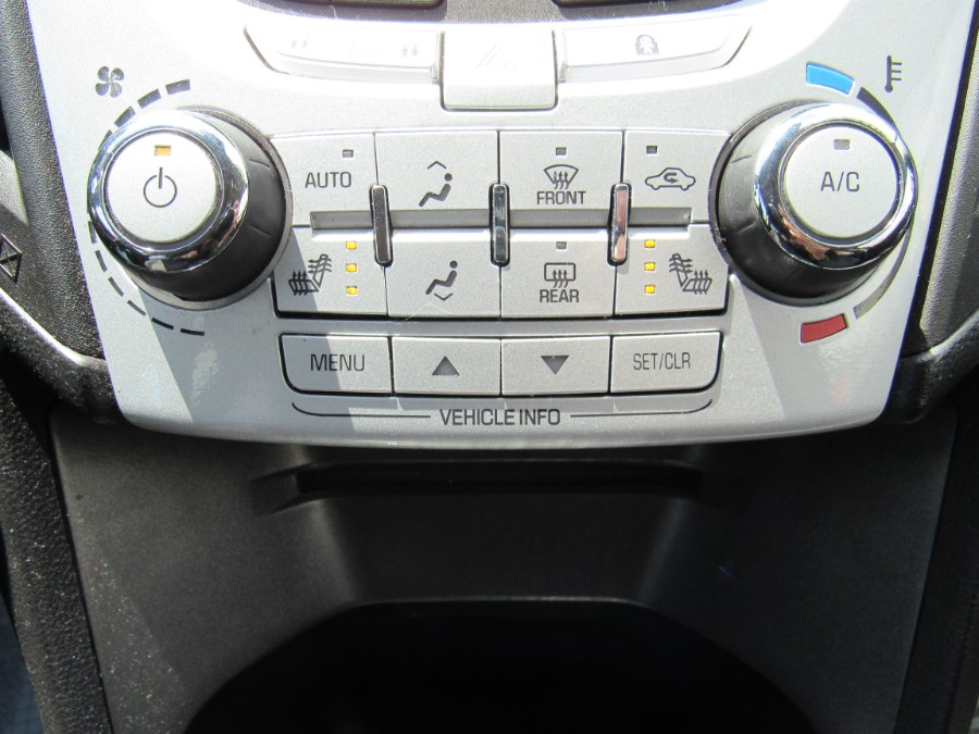 Used Chevrolet Equinox LT w/2LT 2015 | Hilario's Auto Sales Inc.. Worcester, Massachusetts Used Chevrolet Equinox LT w/2LT 2015 | Hilario's Auto Sales Inc.. Worcester, Massachusetts