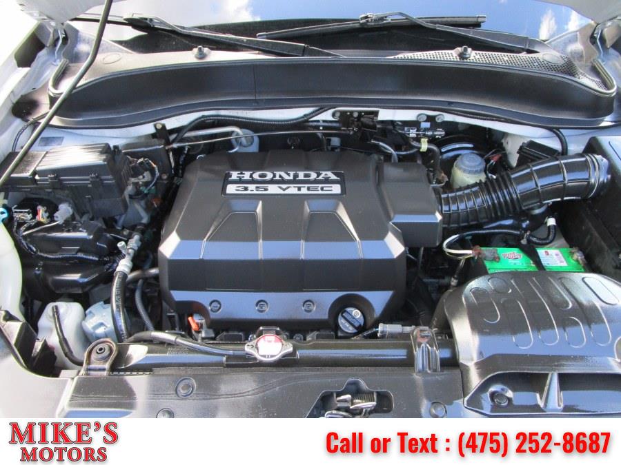 Used Honda Ridgeline 4WD Crew Cab RTL w/Leather & Navi 2007 | Mike's Motors LLC. Stratford, Connecticut Used Honda Ridgeline 4WD Crew Cab RTL w/Leather & Navi 2007 | Mike's Motors LLC. Stratford, Connecticut