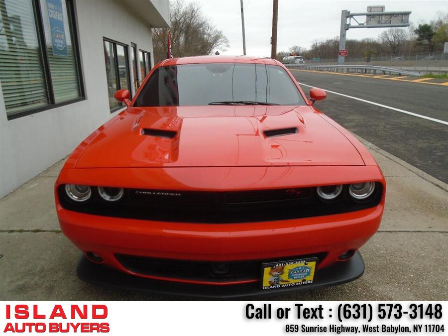 Used Dodge Challenger R/T Scat Pack 2dr Coupe 2016 | Island Auto Buyers. West Babylon, New York Used Dodge Challenger R/T Scat Pack 2dr Coupe 2016 | Island Auto Buyers. West Babylon, New York