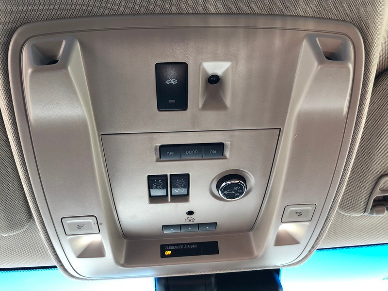 2016 Cadillac Escalade ESV 4WD 4dr Premium Collection, available for sale in West Springfield, Massachusetts | Union Street Auto Sales. West Springfield, Massachusetts 2016 Cadillac Escalade ESV 4WD 4dr Premium Collection, available for sale in West Springfield, Massachusetts | Union Street Auto Sales. West Springfield, Massachusetts