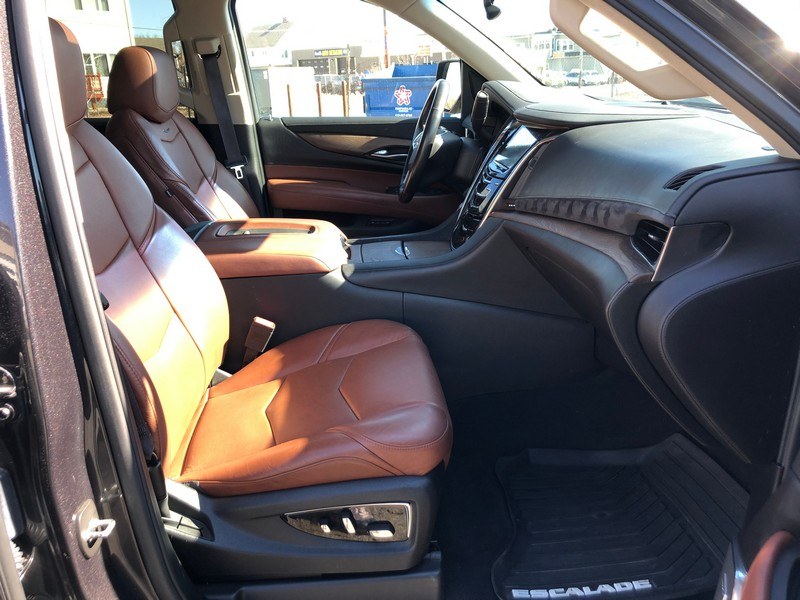 2016 Cadillac Escalade ESV 4WD 4dr Premium Collection, available for sale in West Springfield, Massachusetts | Union Street Auto Sales. West Springfield, Massachusetts 2016 Cadillac Escalade ESV 4WD 4dr Premium Collection, available for sale in West Springfield, Massachusetts | Union Street Auto Sales. West Springfield, Massachusetts