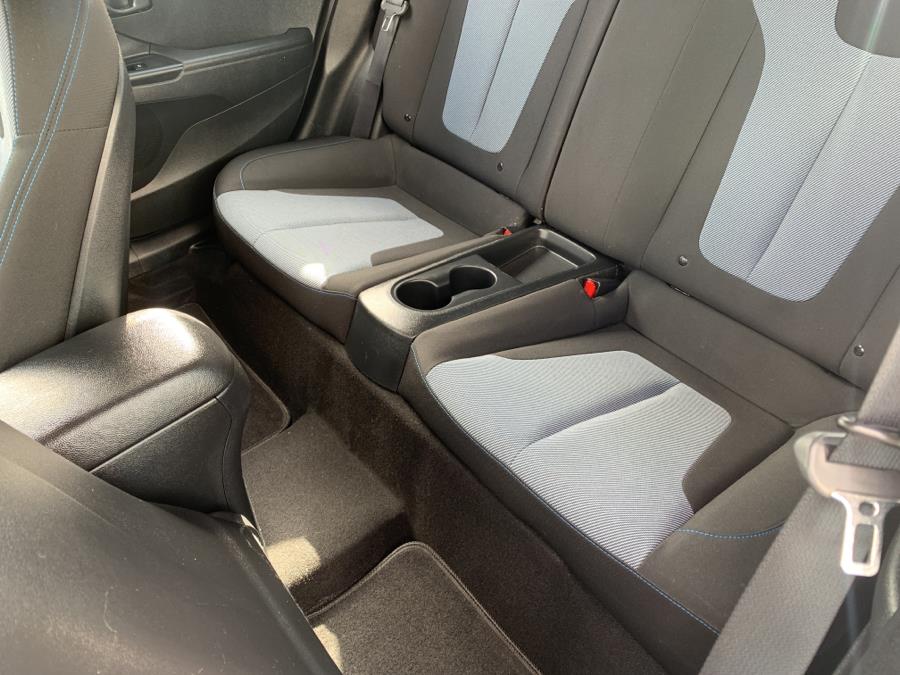 2019 Hyundai Veloster 2.0 Auto, available for sale in Milford, Connecticut | Dealertown Auto Wholesalers. Milford, Connecticut 2019 Hyundai Veloster 2.0 Auto, available for sale in Milford, Connecticut | Dealertown Auto Wholesalers. Milford, Connecticut