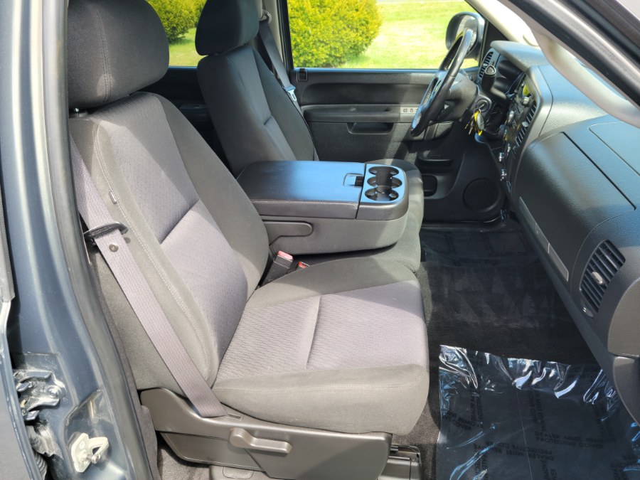 2011 Chevrolet Silverado 1500 4WD Crew Cab 143.5" LT, available for sale in East Windsor, Connecticut | Toro Auto. East Windsor, Connecticut 2011 Chevrolet Silverado 1500 4WD Crew Cab 143.5" LT, available for sale in East Windsor, Connecticut | Toro Auto. East Windsor, Connecticut