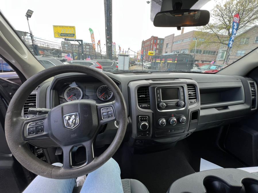 Used Ram 1500 Express 4x4 Quad Cab 6''4" Box 2018 | Zezo Auto Sales. Newark, New Jersey