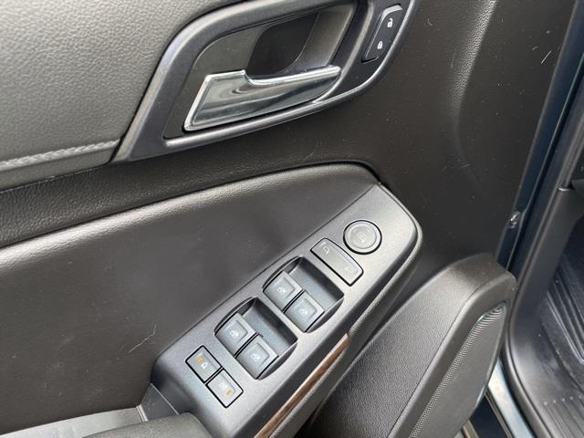Used Chevrolet Suburban LS 2020 | Blasius Federal Road. Brookfield, Connecticut Used Chevrolet Suburban LS 2020 | Blasius Federal Road. Brookfield, Connecticut