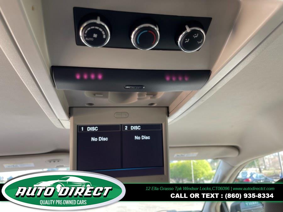 2014 Chrysler Town & Country 4dr Wgn Touring, available for sale in Windsor Locks, Connecticut | Auto Direct LLC. Windsor Locks, Connecticut 2014 Chrysler Town & Country 4dr Wgn Touring, available for sale in Windsor Locks, Connecticut | Auto Direct LLC. Windsor Locks, Connecticut
