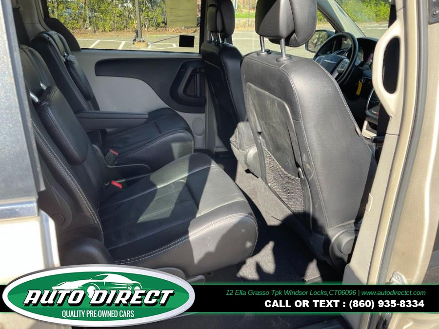 2014 Chrysler Town & Country 4dr Wgn Touring, available for sale in Windsor Locks, Connecticut | Auto Direct LLC. Windsor Locks, Connecticut 2014 Chrysler Town & Country 4dr Wgn Touring, available for sale in Windsor Locks, Connecticut | Auto Direct LLC. Windsor Locks, Connecticut