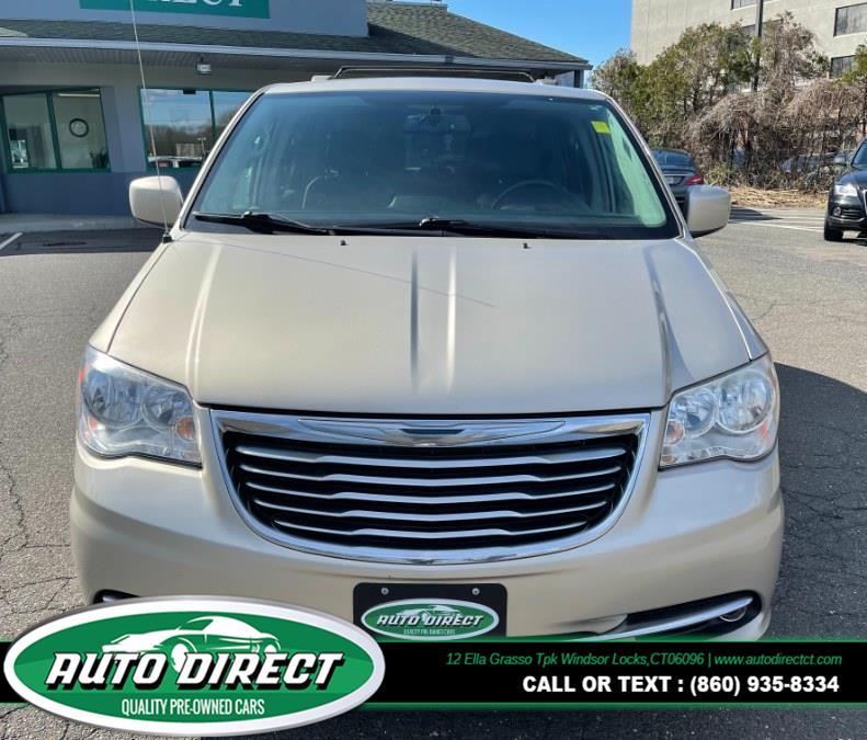 2014 Chrysler Town & Country 4dr Wgn Touring, available for sale in Windsor Locks, Connecticut | Auto Direct LLC. Windsor Locks, Connecticut 2014 Chrysler Town & Country 4dr Wgn Touring, available for sale in Windsor Locks, Connecticut | Auto Direct LLC. Windsor Locks, Connecticut