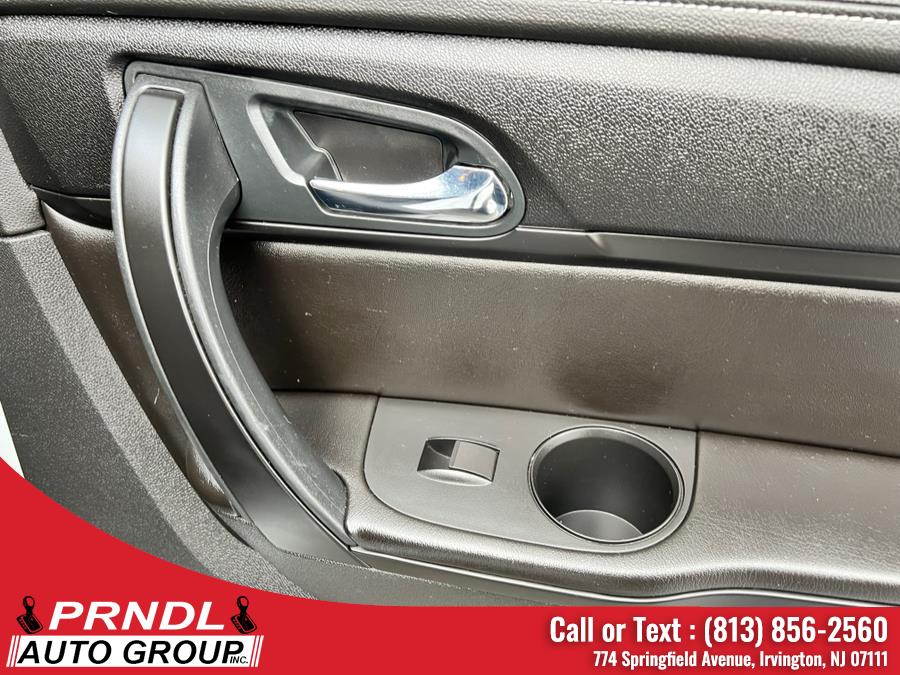Used Chevrolet Traverse AWD 4dr LT w/1LT 2016 | PRNDL Auto Group. Irvington, New Jersey Used Chevrolet Traverse AWD 4dr LT w/1LT 2016 | PRNDL Auto Group. Irvington, New Jersey