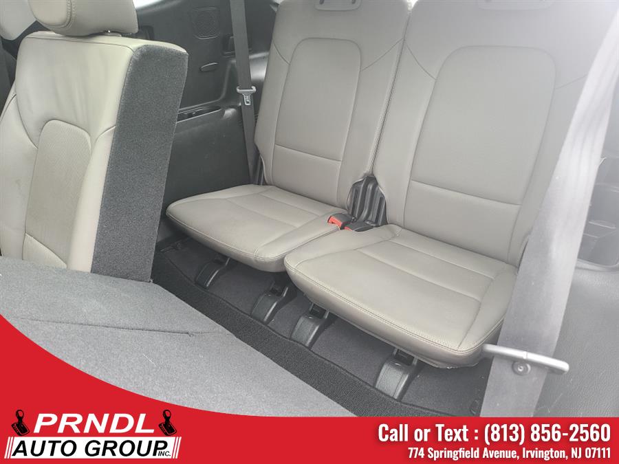 Used Hyundai Santa Fe Limited Ultimate 3.3L Auto AWD 2017 | PRNDL Auto Group. Irvington, New Jersey Used Hyundai Santa Fe Limited Ultimate 3.3L Auto AWD 2017 | PRNDL Auto Group. Irvington, New Jersey
