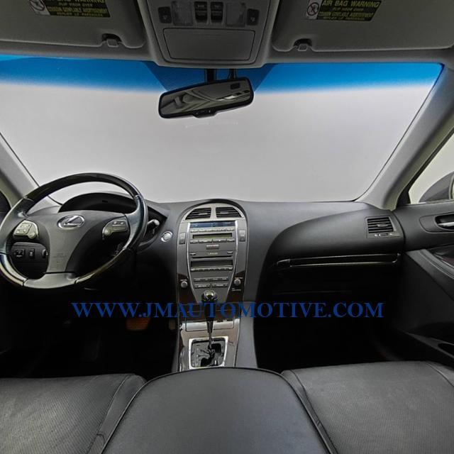 Used Lexus Es 350 4dr Sdn 2012 | J&M Automotive Sls&Svc LLC. Naugatuck, Connecticut Used Lexus Es 350 4dr Sdn 2012 | J&M Automotive Sls&Svc LLC. Naugatuck, Connecticut