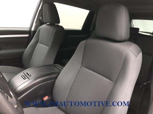 Used Toyota Highlander LE V6 AWD 2018 | J&M Automotive Sls&Svc LLC. Naugatuck, Connecticut Used Toyota Highlander LE V6 AWD 2018 | J&M Automotive Sls&Svc LLC. Naugatuck, Connecticut
