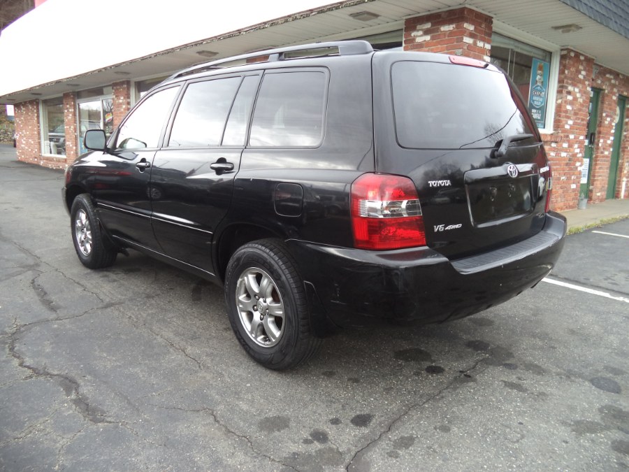 2004 Toyota Highlander XLE, available for sale in Naugatuck, Connecticut | Riverside Motorcars, LLC. Naugatuck, Connecticut 2004 Toyota Highlander XLE, available for sale in Naugatuck, Connecticut | Riverside Motorcars, LLC. Naugatuck, Connecticut
