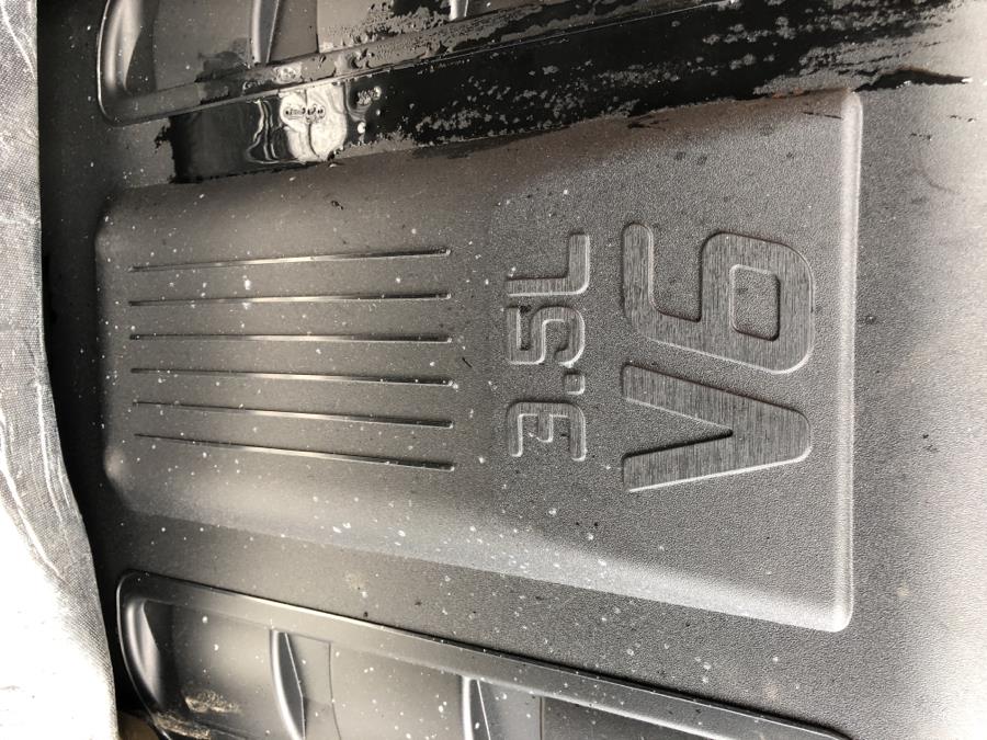 2015 Ford Expedition EL 4WD 4dr XLT, available for sale in Waterbury, Connecticut | National Auto Brokers, Inc.. Waterbury, Connecticut 2015 Ford Expedition EL 4WD 4dr XLT, available for sale in Waterbury, Connecticut | National Auto Brokers, Inc.. Waterbury, Connecticut