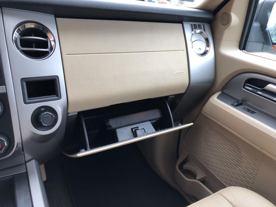 2015 Ford Expedition EL 4WD 4dr XLT, available for sale in Waterbury, Connecticut | National Auto Brokers, Inc.. Waterbury, Connecticut 2015 Ford Expedition EL 4WD 4dr XLT, available for sale in Waterbury, Connecticut | National Auto Brokers, Inc.. Waterbury, Connecticut