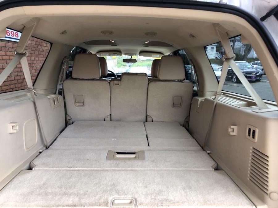 2015 Ford Expedition EL 4WD 4dr XLT, available for sale in Waterbury, Connecticut | National Auto Brokers, Inc.. Waterbury, Connecticut 2015 Ford Expedition EL 4WD 4dr XLT, available for sale in Waterbury, Connecticut | National Auto Brokers, Inc.. Waterbury, Connecticut