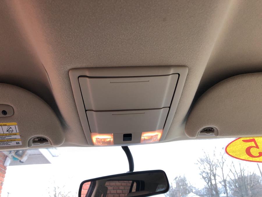 2015 Ford Expedition EL 4WD 4dr XLT, available for sale in Waterbury, Connecticut | National Auto Brokers, Inc.. Waterbury, Connecticut 2015 Ford Expedition EL 4WD 4dr XLT, available for sale in Waterbury, Connecticut | National Auto Brokers, Inc.. Waterbury, Connecticut