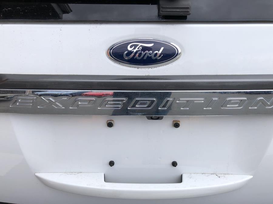 2015 Ford Expedition EL 4WD 4dr XLT, available for sale in Waterbury, Connecticut | National Auto Brokers, Inc.. Waterbury, Connecticut 2015 Ford Expedition EL 4WD 4dr XLT, available for sale in Waterbury, Connecticut | National Auto Brokers, Inc.. Waterbury, Connecticut