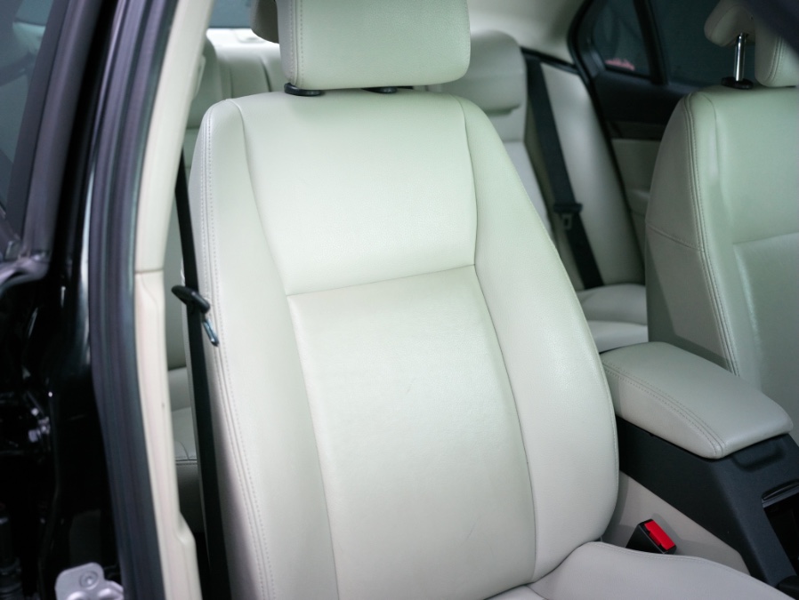 2009 Saab 9-3 4dr Sdn 2.0T Comfort, available for sale in North Salem, New York | Meccanic Shop North Inc. North Salem, New York 2009 Saab 9-3 4dr Sdn 2.0T Comfort, available for sale in North Salem, New York | Meccanic Shop North Inc. North Salem, New York
