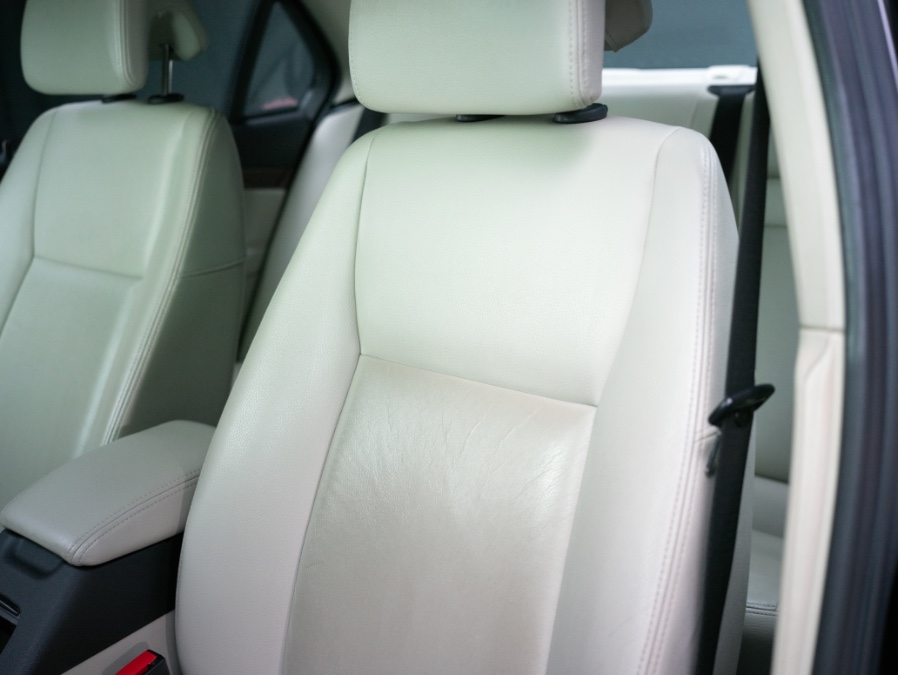 2009 Saab 9-3 4dr Sdn 2.0T Comfort, available for sale in North Salem, New York | Meccanic Shop North Inc. North Salem, New York 2009 Saab 9-3 4dr Sdn 2.0T Comfort, available for sale in North Salem, New York | Meccanic Shop North Inc. North Salem, New York
