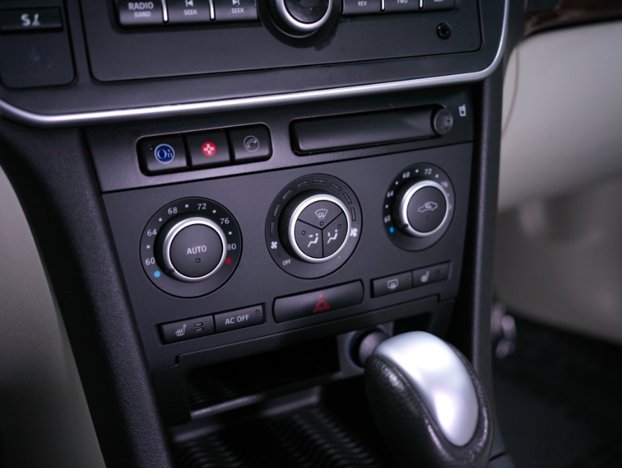 2009 Saab 9-3 4dr Sdn 2.0T Comfort, available for sale in North Salem, New York | Meccanic Shop North Inc. North Salem, New York 2009 Saab 9-3 4dr Sdn 2.0T Comfort, available for sale in North Salem, New York | Meccanic Shop North Inc. North Salem, New York