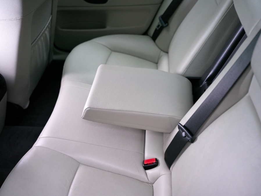 2009 Saab 9-3 4dr Sdn 2.0T Comfort, available for sale in North Salem, New York | Meccanic Shop North Inc. North Salem, New York 2009 Saab 9-3 4dr Sdn 2.0T Comfort, available for sale in North Salem, New York | Meccanic Shop North Inc. North Salem, New York