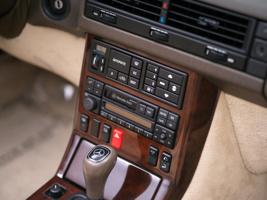 1996 Mercedes-Benz SL Class 2dr Roadster 5.0L, available for sale in North Salem, New York | Meccanic Shop North Inc. North Salem, New York 1996 Mercedes-Benz SL Class 2dr Roadster 5.0L, available for sale in North Salem, New York | Meccanic Shop North Inc. North Salem, New York