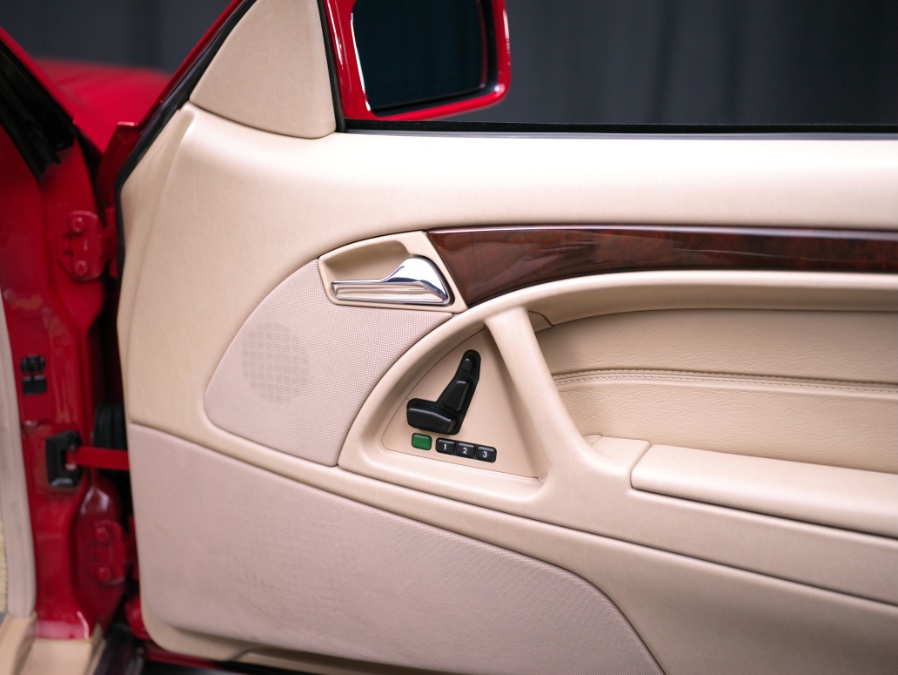 1996 Mercedes-Benz SL Class 2dr Roadster 5.0L, available for sale in North Salem, New York | Meccanic Shop North Inc. North Salem, New York 1996 Mercedes-Benz SL Class 2dr Roadster 5.0L, available for sale in North Salem, New York | Meccanic Shop North Inc. North Salem, New York