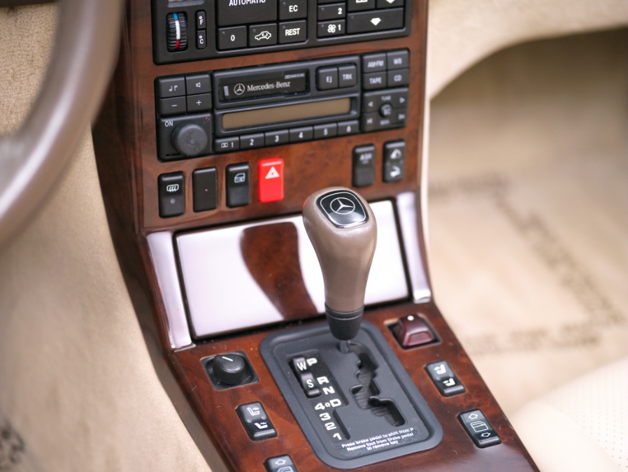 1996 Mercedes-Benz SL Class 2dr Roadster 5.0L, available for sale in North Salem, New York | Meccanic Shop North Inc. North Salem, New York 1996 Mercedes-Benz SL Class 2dr Roadster 5.0L, available for sale in North Salem, New York | Meccanic Shop North Inc. North Salem, New York