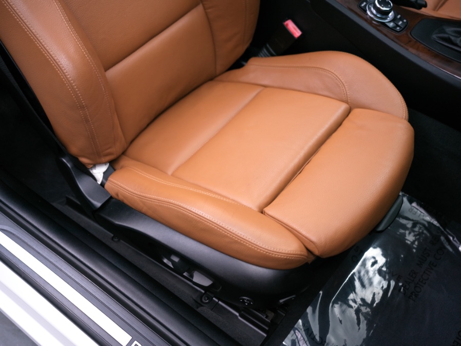 2010 BMW 3 Series 2dr Conv 328i, available for sale in North Salem, New York | Meccanic Shop North Inc. North Salem, New York 2010 BMW 3 Series 2dr Conv 328i, available for sale in North Salem, New York | Meccanic Shop North Inc. North Salem, New York