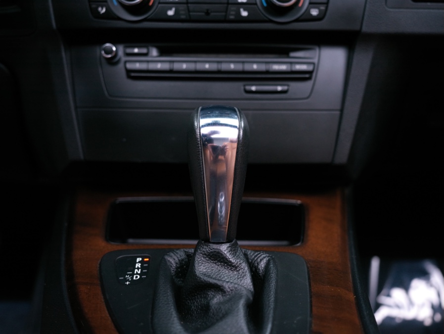 2010 BMW 3 Series 2dr Conv 328i, available for sale in North Salem, New York | Meccanic Shop North Inc. North Salem, New York 2010 BMW 3 Series 2dr Conv 328i, available for sale in North Salem, New York | Meccanic Shop North Inc. North Salem, New York