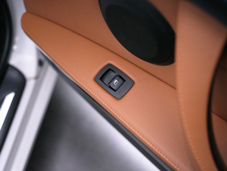 2010 BMW 3 Series 2dr Conv 328i, available for sale in North Salem, New York | Meccanic Shop North Inc. North Salem, New York 2010 BMW 3 Series 2dr Conv 328i, available for sale in North Salem, New York | Meccanic Shop North Inc. North Salem, New York