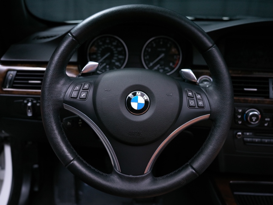 2010 BMW 3 Series 2dr Conv 328i, available for sale in North Salem, New York | Meccanic Shop North Inc. North Salem, New York 2010 BMW 3 Series 2dr Conv 328i, available for sale in North Salem, New York | Meccanic Shop North Inc. North Salem, New York