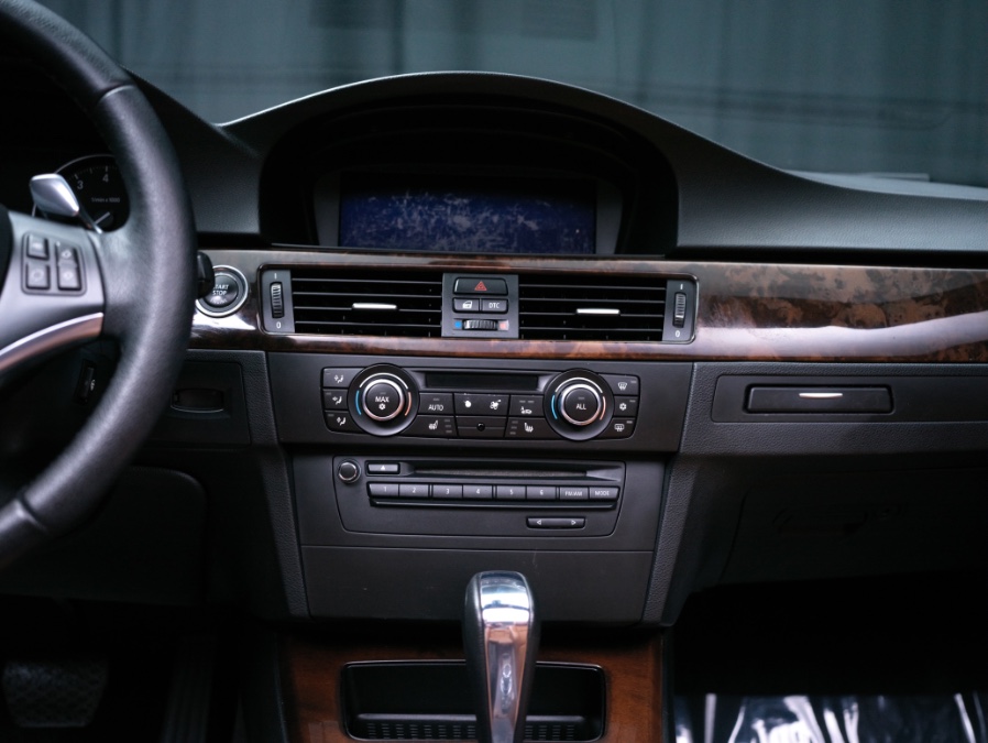 2010 BMW 3 Series 2dr Conv 328i, available for sale in North Salem, New York | Meccanic Shop North Inc. North Salem, New York 2010 BMW 3 Series 2dr Conv 328i, available for sale in North Salem, New York | Meccanic Shop North Inc. North Salem, New York