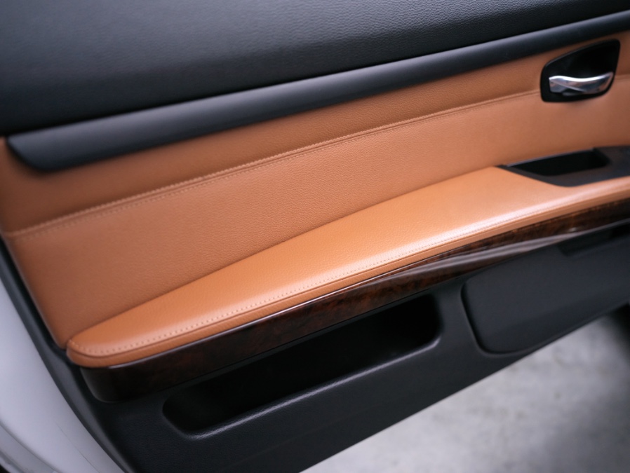 2010 BMW 3 Series 2dr Conv 328i, available for sale in North Salem, New York | Meccanic Shop North Inc. North Salem, New York 2010 BMW 3 Series 2dr Conv 328i, available for sale in North Salem, New York | Meccanic Shop North Inc. North Salem, New York