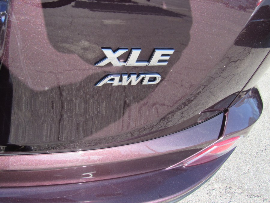 Used Toyota RAV4 XLE 2017 | Hilario's Auto Sales Inc.. Worcester, Massachusetts Used Toyota RAV4 XLE 2017 | Hilario's Auto Sales Inc.. Worcester, Massachusetts