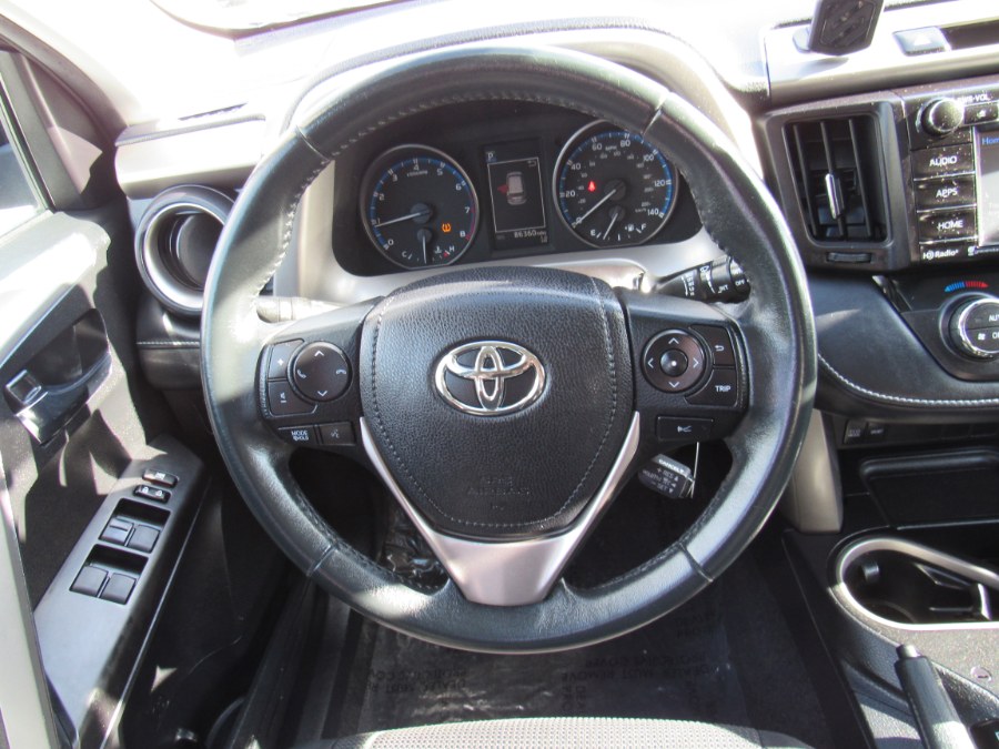 Used Toyota RAV4 XLE 2017 | Hilario's Auto Sales Inc.. Worcester, Massachusetts Used Toyota RAV4 XLE 2017 | Hilario's Auto Sales Inc.. Worcester, Massachusetts