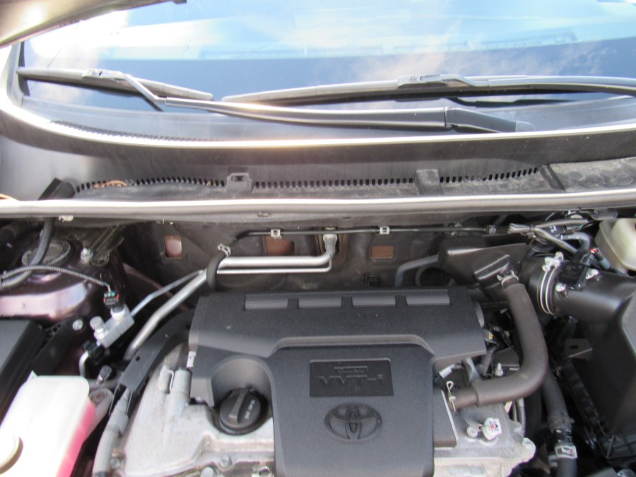 Used Toyota RAV4 XLE 2017 | Hilario's Auto Sales Inc.. Worcester, Massachusetts Used Toyota RAV4 XLE 2017 | Hilario's Auto Sales Inc.. Worcester, Massachusetts