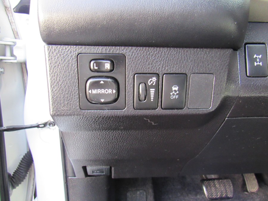 Used Toyota RAV4 Limited 2014 | Hilario's Auto Sales Inc.. Worcester, Massachusetts Used Toyota RAV4 Limited 2014 | Hilario's Auto Sales Inc.. Worcester, Massachusetts