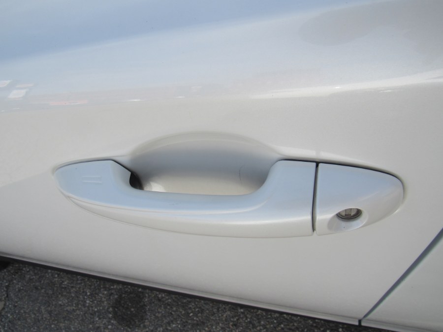 Used Toyota RAV4 Limited 2014 | Hilario's Auto Sales Inc.. Worcester, Massachusetts Used Toyota RAV4 Limited 2014 | Hilario's Auto Sales Inc.. Worcester, Massachusetts