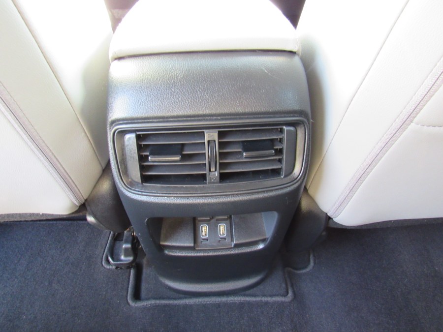 Used Honda CR-V EX-L 2020 | Hilario's Auto Sales Inc.. Worcester, Massachusetts Used Honda CR-V EX-L 2020 | Hilario's Auto Sales Inc.. Worcester, Massachusetts