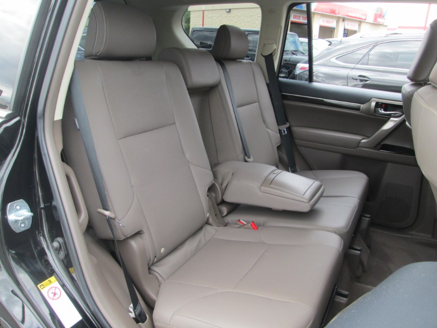 2016 Lexus GX 460 4WD 4dr, available for sale in Levittown, Pennsylvania | Levittown Auto. Levittown, Pennsylvania 2016 Lexus GX 460 4WD 4dr, available for sale in Levittown, Pennsylvania | Levittown Auto. Levittown, Pennsylvania