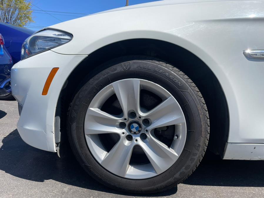 2012 BMW 528 X-DRIVE. CLEAN CARFAX! LOW MILES!, available for sale in Rosedale, New York | Sunrise Auto Sales. Rosedale, New York 2012 BMW 528 X-DRIVE. CLEAN CARFAX! LOW MILES!, available for sale in Rosedale, New York | Sunrise Auto Sales. Rosedale, New York