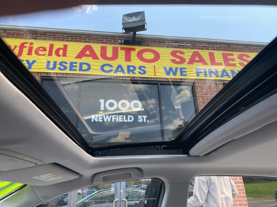 2015 Honda Accord Sedan 4dr I4 CVT EX-L, available for sale in Middletown, Connecticut | Newfield Auto Sales. Middletown, Connecticut 2015 Honda Accord Sedan 4dr I4 CVT EX-L, available for sale in Middletown, Connecticut | Newfield Auto Sales. Middletown, Connecticut