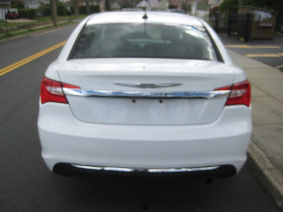 2012 Chrysler 200 LX 4dr Sedan, available for sale in Massapequa, New York | Rite Choice Auto Inc.. Massapequa, New York 2012 Chrysler 200 LX 4dr Sedan, available for sale in Massapequa, New York | Rite Choice Auto Inc.. Massapequa, New York