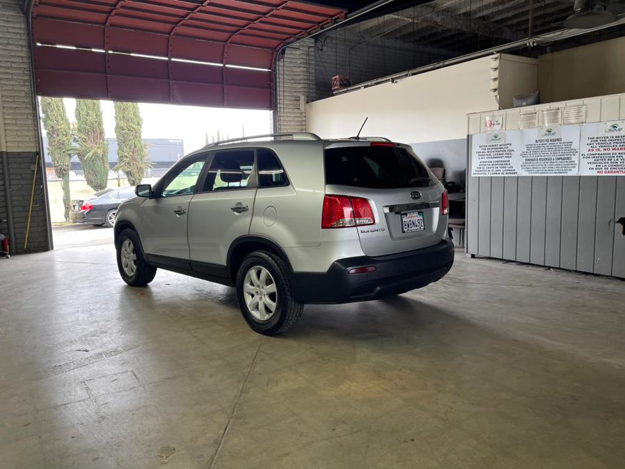Used Kia Sorento 2WD 4dr I4 Base 2011 | U Save Auto Auction. Garden Grove, California Used Kia Sorento 2WD 4dr I4 Base 2011 | U Save Auto Auction. Garden Grove, California