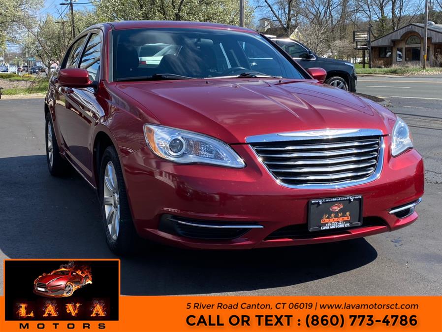 Used Chrysler 200 4dr Sdn Touring 2013 | Lava Motors. Canton, Connecticut Used Chrysler 200 4dr Sdn Touring 2013 | Lava Motors. Canton, Connecticut